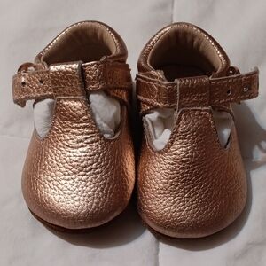 Monkey Feet Metallic Rose Gold T-Strap Baby Walkers